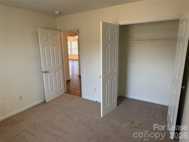 Building Photo - 12631 Cumberland Crest Dr