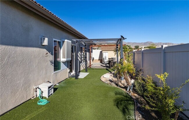Building Photo - 64243 Eagle Mountain Ave