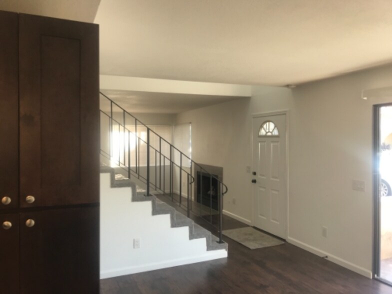 Building Photo - 514 Coronado Ave