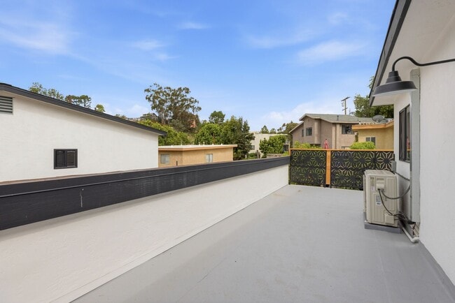 Building Photo - Stunning New Construction in Mission Hills – 3BR/2BA – Going Quick | 4 Weeks of Free Rent + Free ...