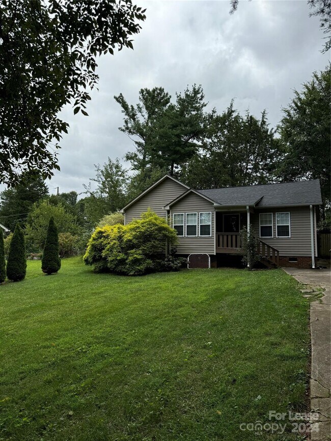 Building Photo - 149 Driftwood Dr