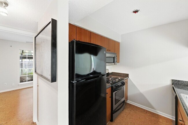 Building Photo - 7801 Shoal Creek Blvd