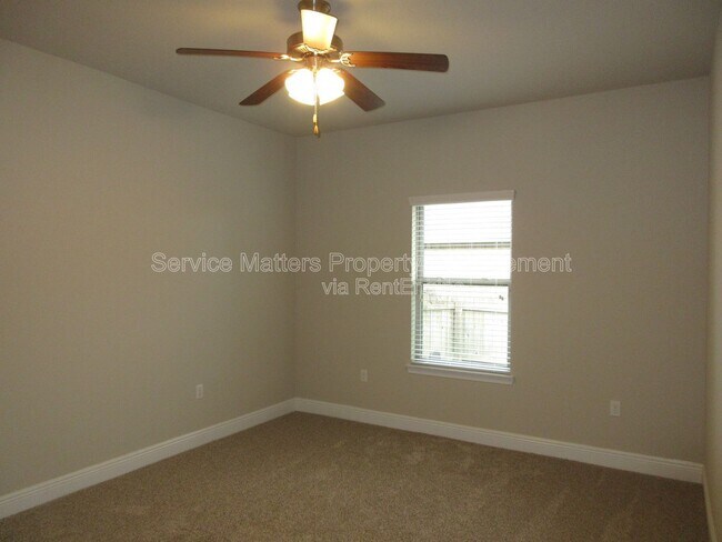 Building Photo - 5966 Rustic Ridge Circle