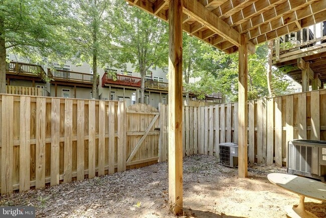Building Photo - 13011 Cordelia Ct