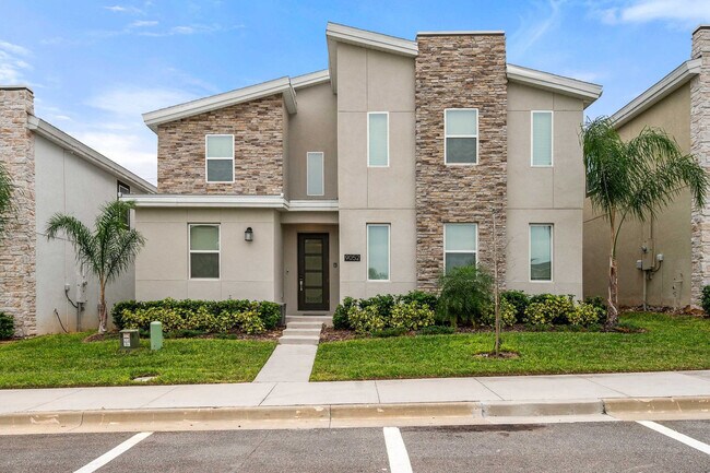 Building Photo - 9052 Sommerset Hills Dr