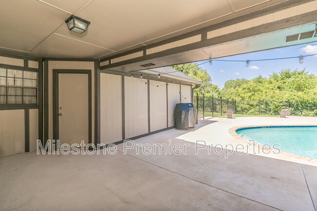 Building Photo - 3524 Canoncita Ln