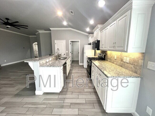 Building Photo - 3661 Ambrosia Ln