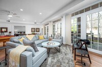 Building Photo - 11468 Club Dr