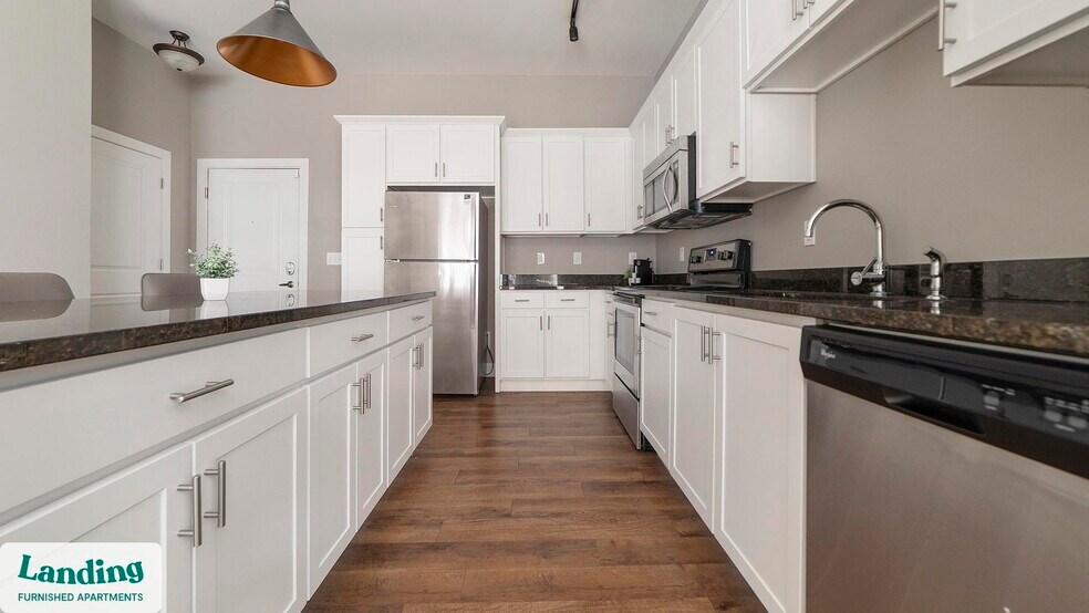 Building Photo - 41 E 9th Ave