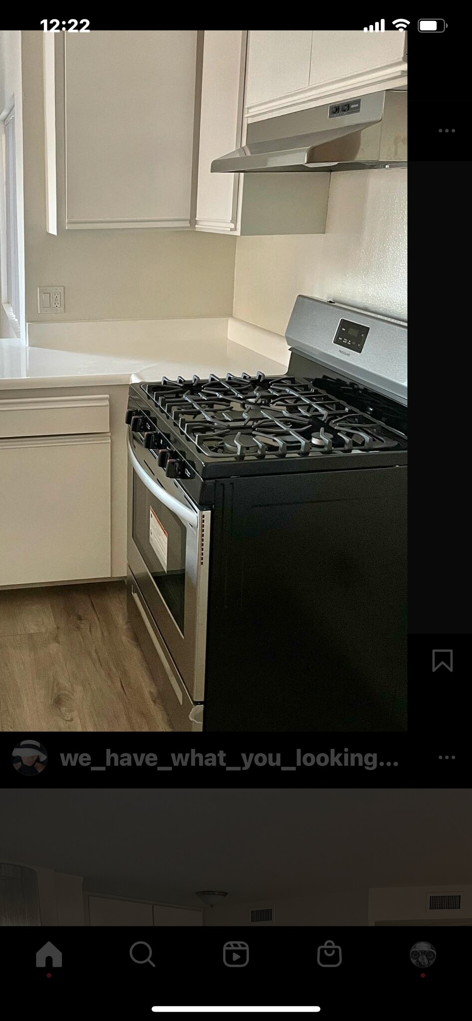 Building Photo - 7349 Balboa Blvd