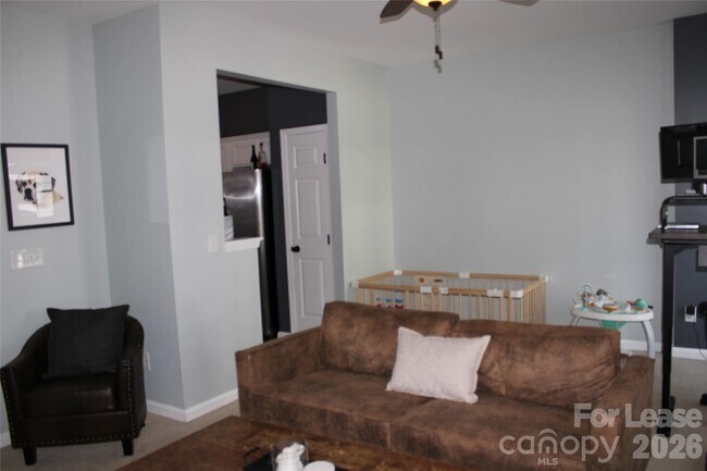 Building Photo - 9446 Cadman Ct
