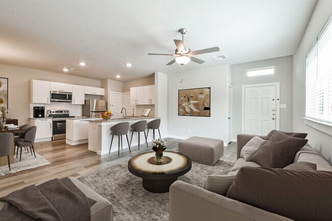 Building Photo - High Ceilings, Low Maintenance -Say Hello ...