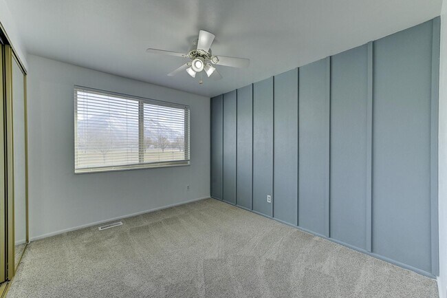 Building Photo - 440 S 1600 W St