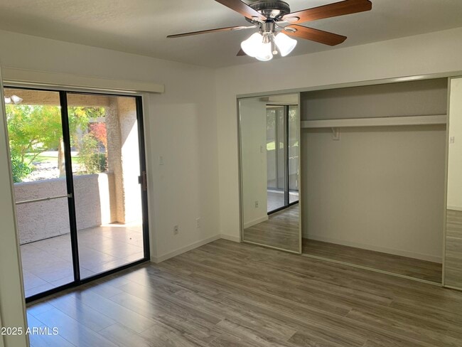 Building Photo - 9445 N 94th Pl