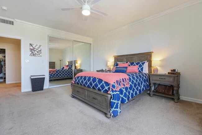 Bedroom... other view - 1457 Reeves St