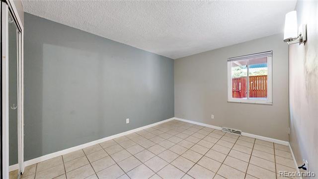 Building Photo - 2946 S Moline Pl