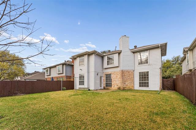 Building Photo - 2124 Newport Dr