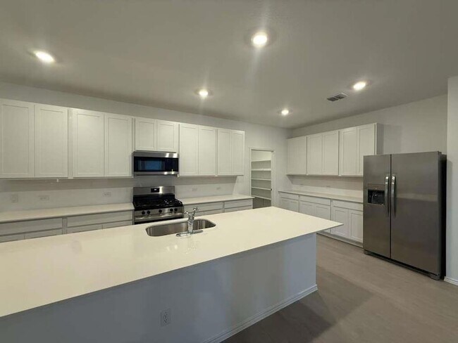 Building Photo - 18022 Lark Sparrow Dr