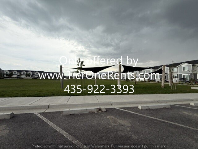 Building Photo - NO DEPOSIT option available for qualified renters