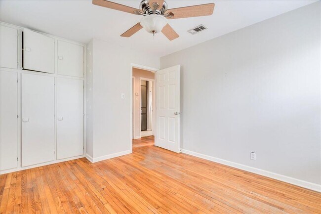 Building Photo - 4603 Jinx Ave