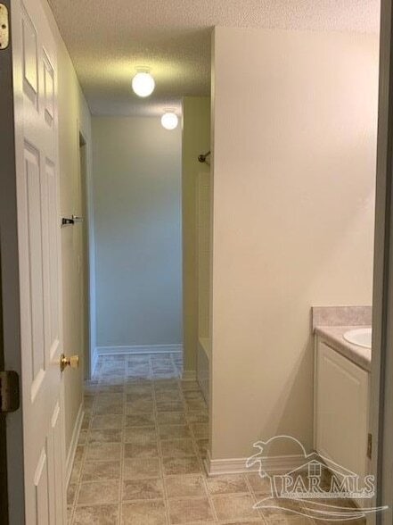 Building Photo - 5466 Cherub Cir