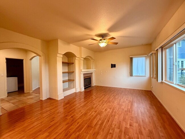 Building Photo - 1766 Preston Dr