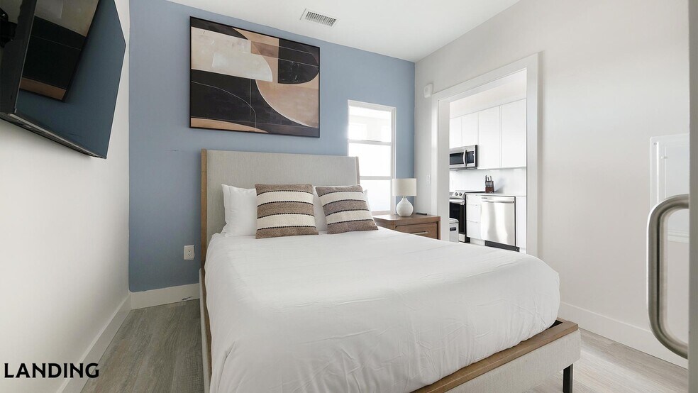 Building Photo - 2005 11th St NW