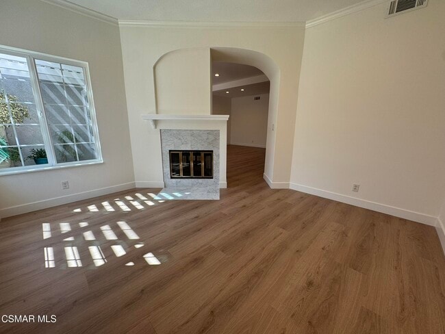 Building Photo - 834 Sunstone St