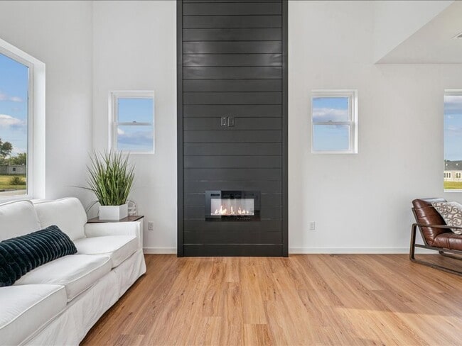 Building Photo - 1507 Duncan Dr