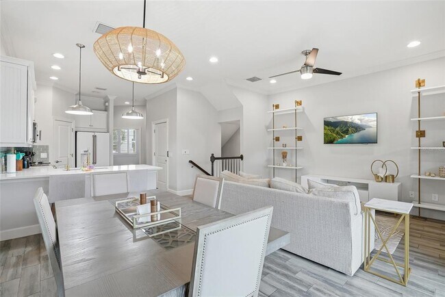 Building Photo - 3162 Moorings Dr S