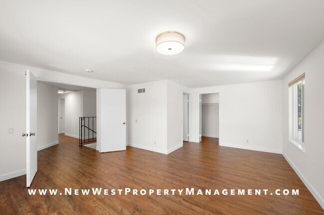 Building Photo - Renovated Poway 5-Bedroom, Available Now! ...