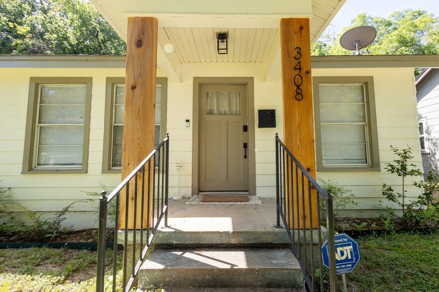 Building Photo - 3408 Homan Ave