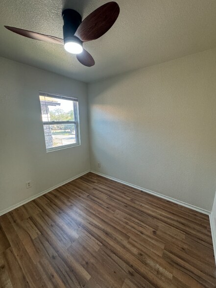Building Photo - 2902 Sweeney Ln