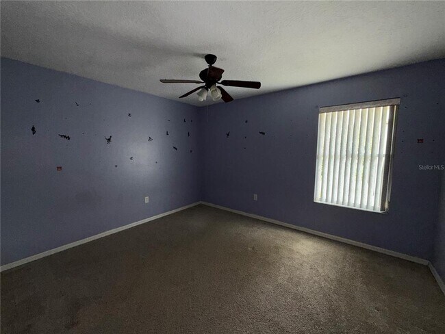 Building Photo - 2325 Kerridale St
