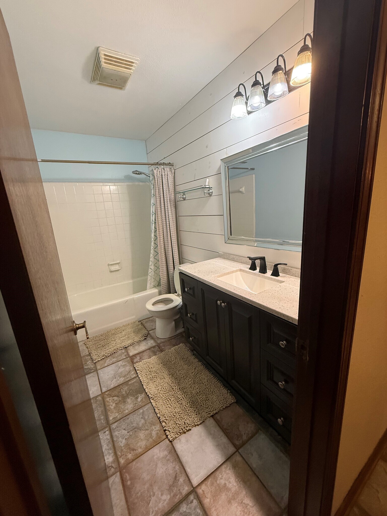 Building Photo - 119 Jay St