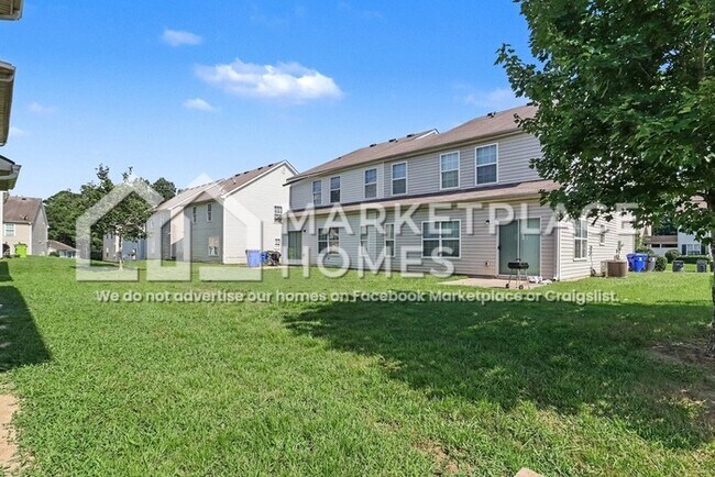 Building Photo - 6121 Hickory Ln Dr