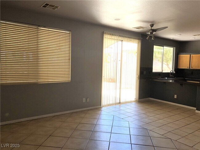 Building Photo - 8741 Emsdale Ct