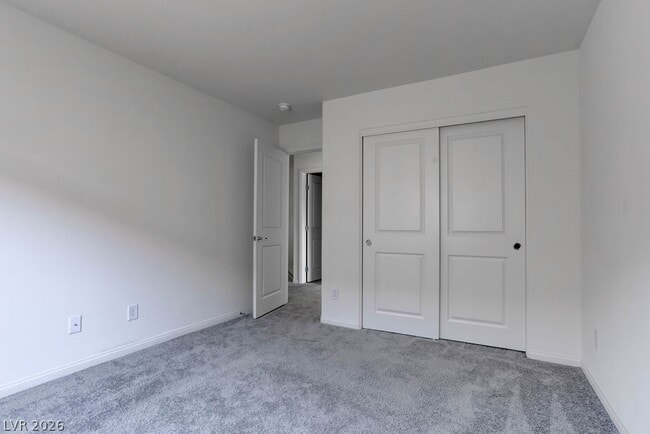 Building Photo - 10944 Meridian Flds Ave