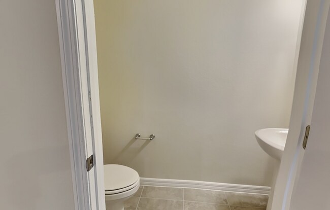 Building Photo - 3117 Emerald Acrs Ln