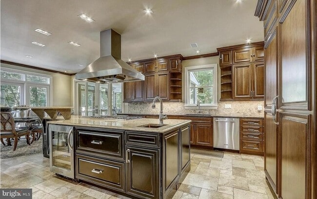 Building Photo - 13731 Canal Vista Ct