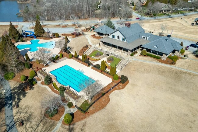 Building Photo - 6925 Fellowship Ln