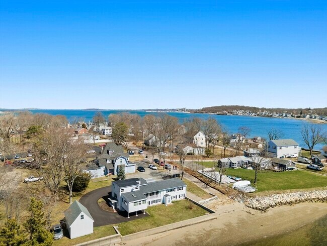 Building Photo - 53 St Germain St