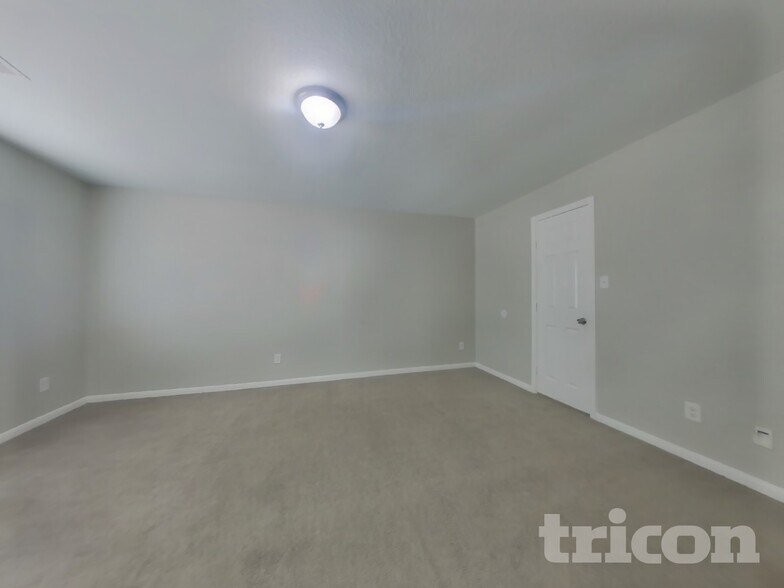 Building Photo - 23303 Crosscut Pass Dr