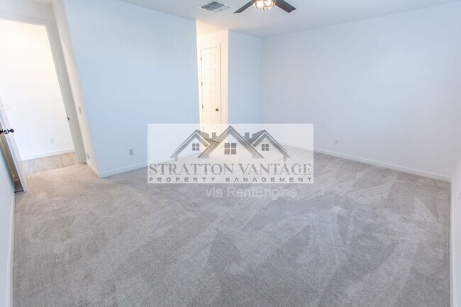 Building Photo - 13413 W Tether Trail