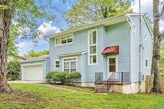 Building Photo - 202 High Rd