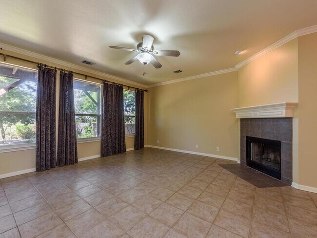 Building Photo - 11704 Emerald Falls Dr