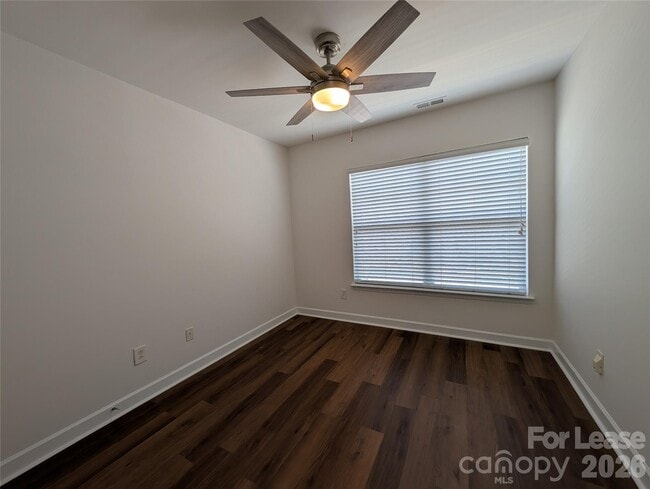 Building Photo - 5133 Prosperity Church Rd