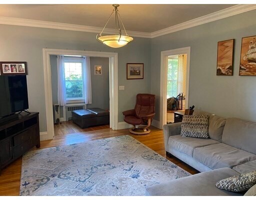 Building Photo - 333 Washington St