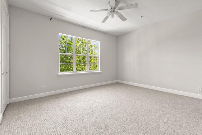 Building Photo - 109 Osceola Ln