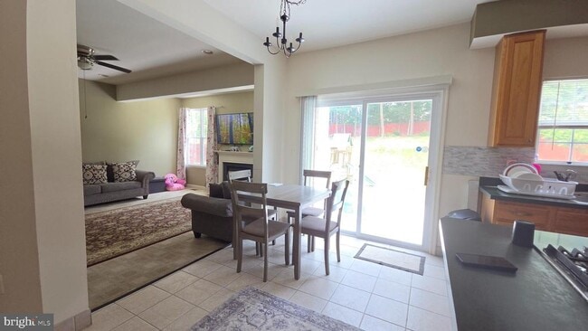 Building Photo - 5455 Quaint Dr